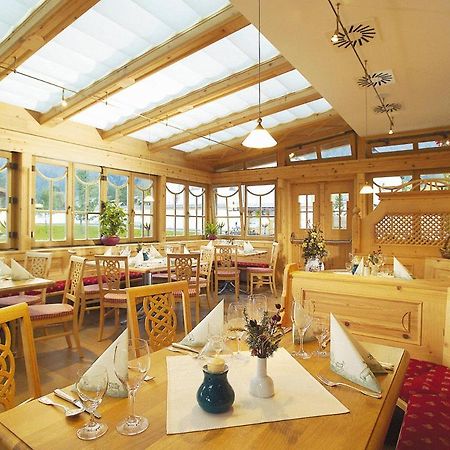 Hotel Hubertus Mit Erlebnislandgasthof Reitherwirt Kitzbuhel Bagian luar foto