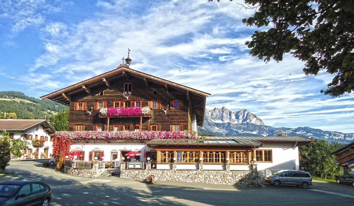 Hotel Hubertus Mit Erlebnislandgasthof Reitherwirt Kitzbuhel Bagian luar foto