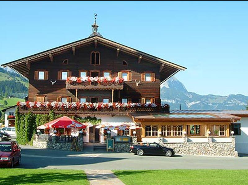 Hotel Hubertus Mit Erlebnislandgasthof Reitherwirt Kitzbuhel Bagian luar foto