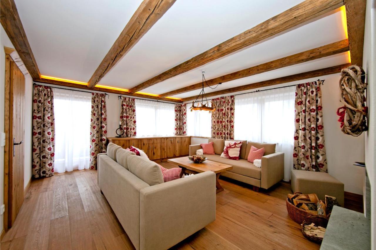 Hotel Hubertus Mit Erlebnislandgasthof Reitherwirt Kitzbuhel Bagian luar foto