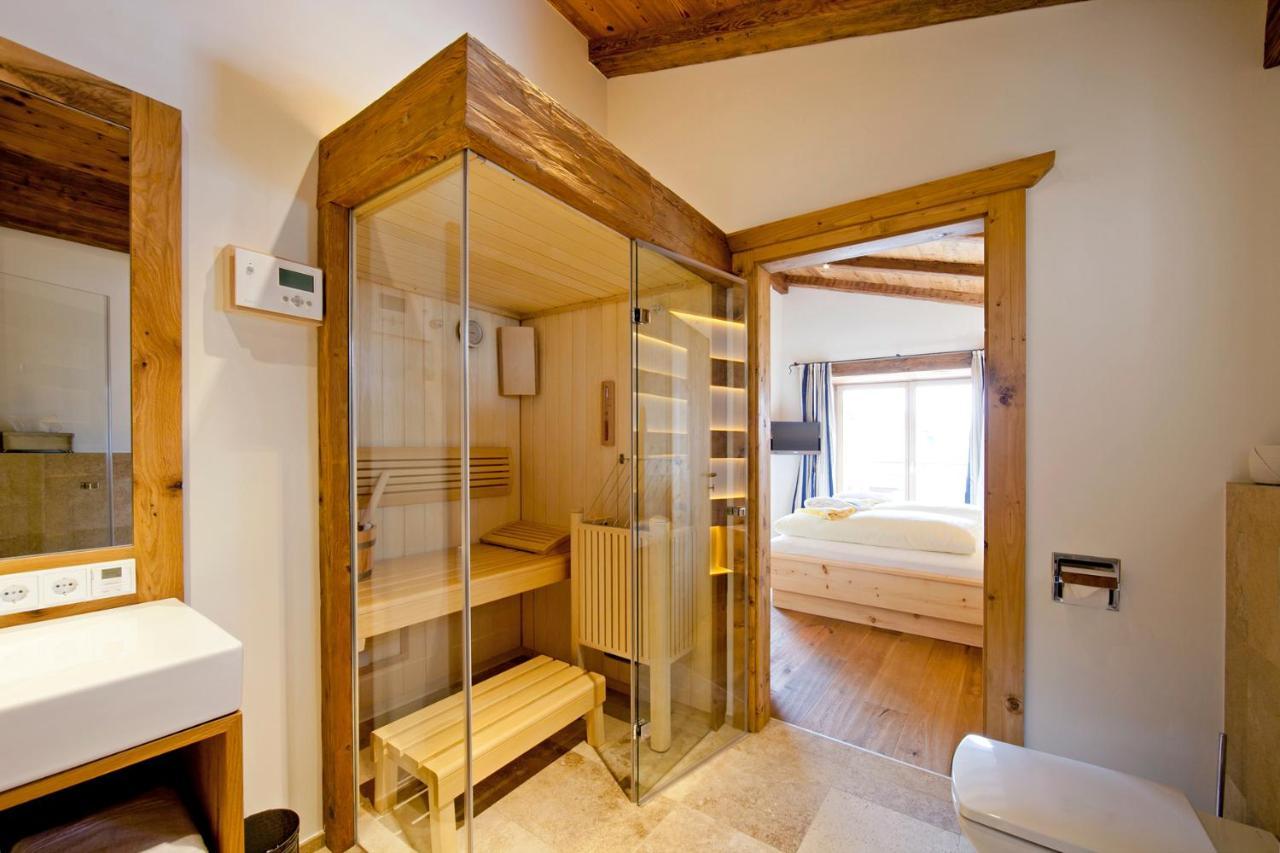 Hotel Hubertus Mit Erlebnislandgasthof Reitherwirt Kitzbuhel Bagian luar foto