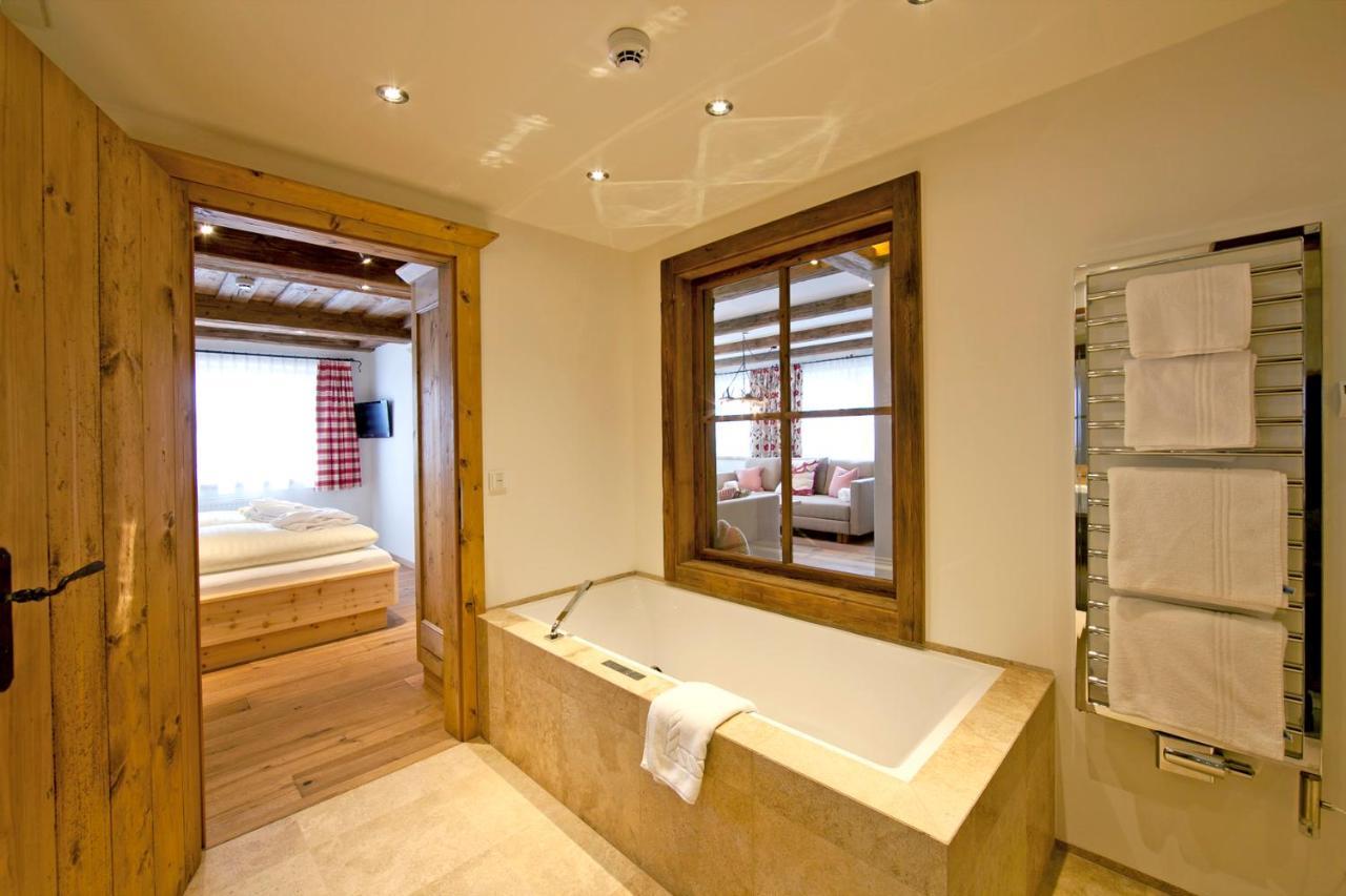 Hotel Hubertus Mit Erlebnislandgasthof Reitherwirt Kitzbuhel Bagian luar foto