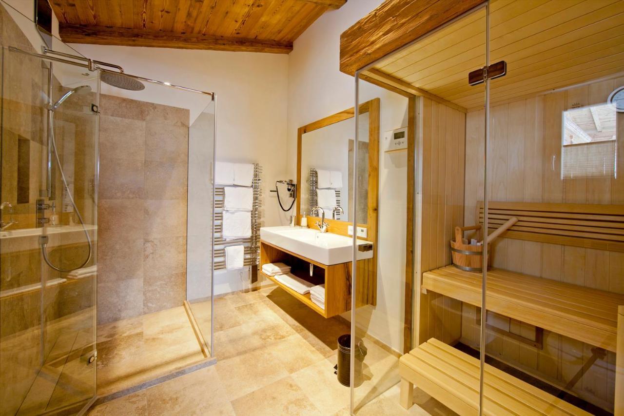 Hotel Hubertus Mit Erlebnislandgasthof Reitherwirt Kitzbuhel Bagian luar foto