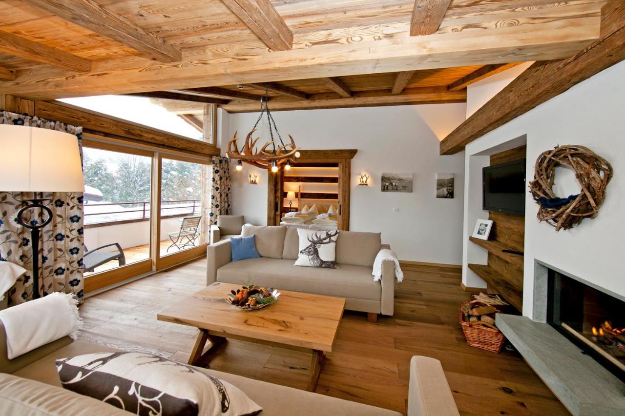 Hotel Hubertus Mit Erlebnislandgasthof Reitherwirt Kitzbuhel Bagian luar foto